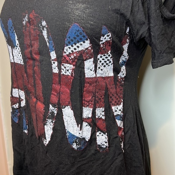 Joyce Leslie Women’s London Cold Shoulder Top - Picture 5 of 9